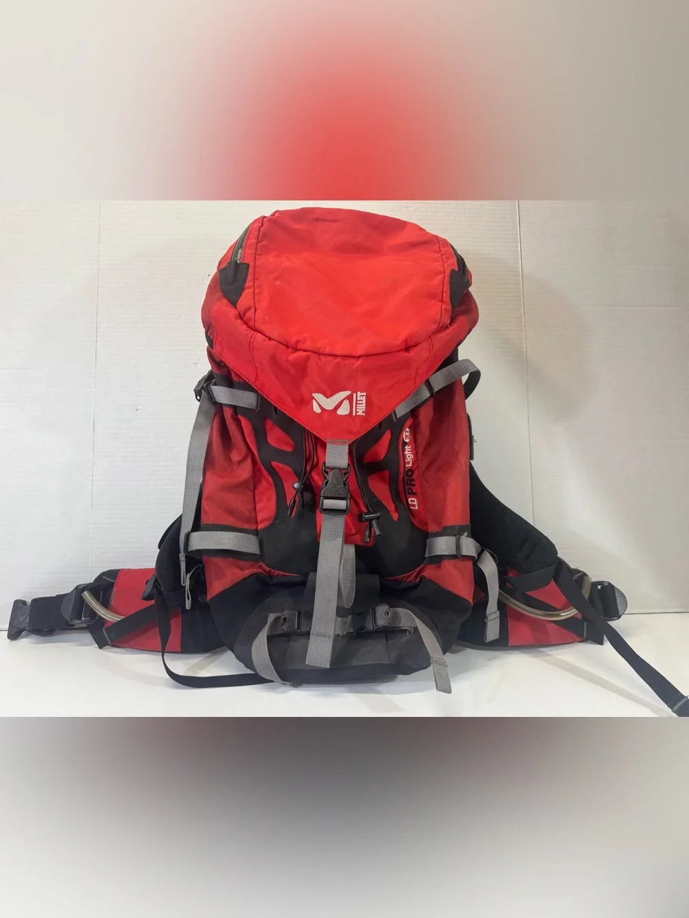 Millet Red climbing hiking mountaineer Backpack 27L